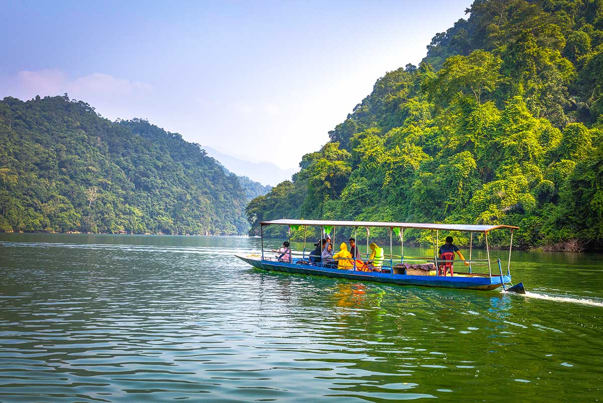 Ba Be National Park Tour from Hanoi 4 Days